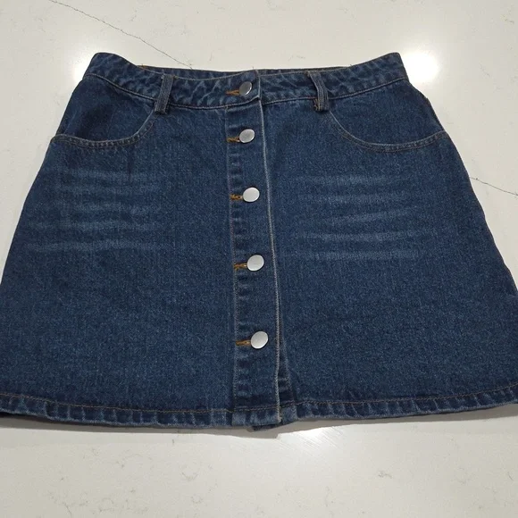 Lulu's Blue Button-Down Mini Skirt Sz Small Gengle Used - Picture 2 of 9